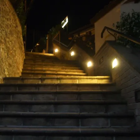 拉玛西亚客房旅馆